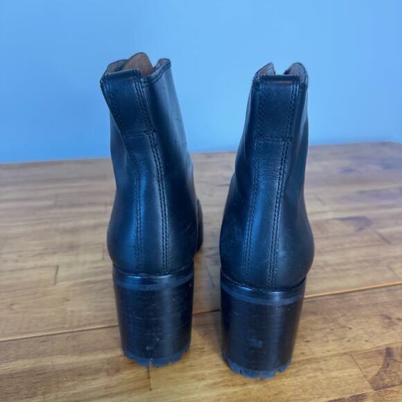 Madewell The Alyce Zip Front Lugsole Black Leather Heeled Boots Size 9 - Picture 5 of 7